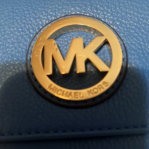 NWOT…Michael Kors Mimi Large Bifold Wallet blue - Picture 2 of 9
